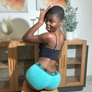 Daisy Melanin Biography