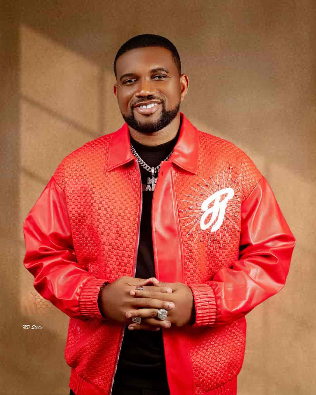 Mc Mbakara Biography