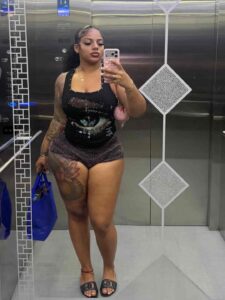 Mikayla Saravia Biography